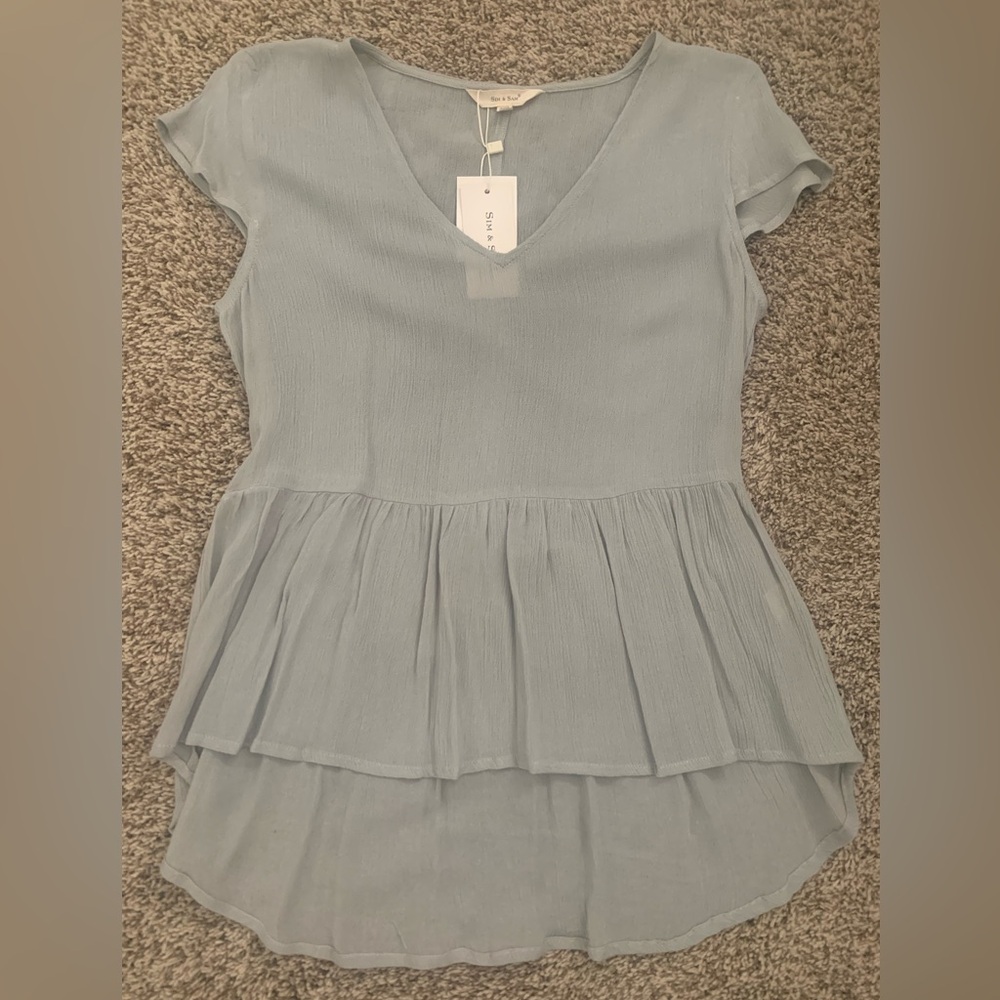 Sim & Sam Women's Top